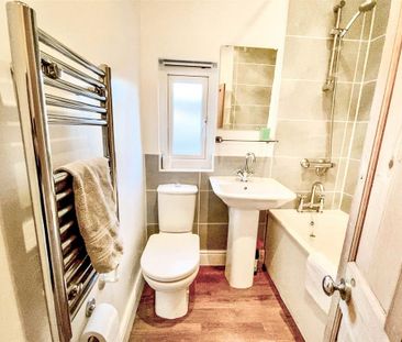 3 bedroom house to rent - Photo 3