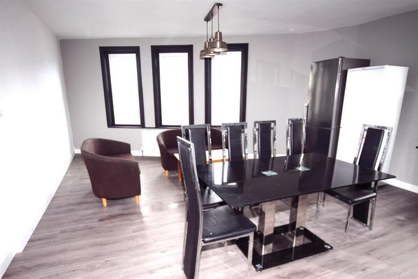 1 bedroom in a house share to rent - Photo 1