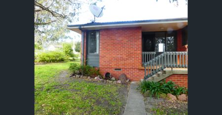 $450 Per Week - Photo 3