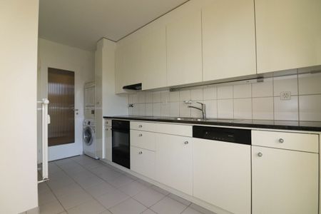 Mit Blick aufs Spalentor - schöne 5-Zimmerwohnung im 2.OG - Foto 3