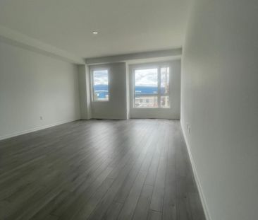 For Lease - 203 Monarch Avenue, Ajax, Ontario - Photo 6