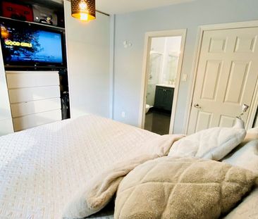 For Lease - 1601 Sandgate Crescent Unit# Main, Mississauga, Ontario - Photo 5