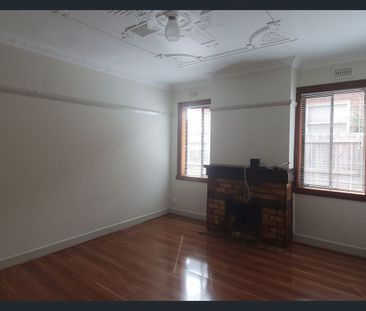 Comfort, Convenience & Future Potential - Photo 4