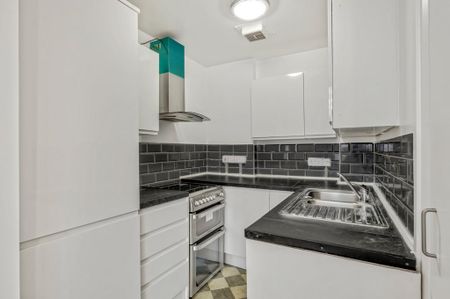 Studio to rent - Photo 5