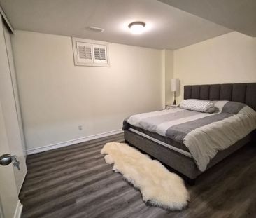 For Lease - 57 Fairview Road, Mississauga, Ontario - Photo 6