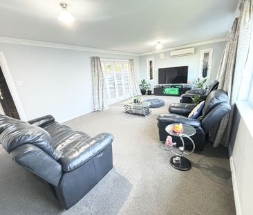 51 Rua Road, Glen Eden, Auckland - Photo 2