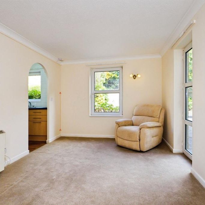 1 bedroom retirement property to rent - Photo 1