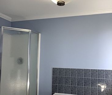 For Lease - 17 Dunsmore Lane, Barrie, Ontario - Photo 1