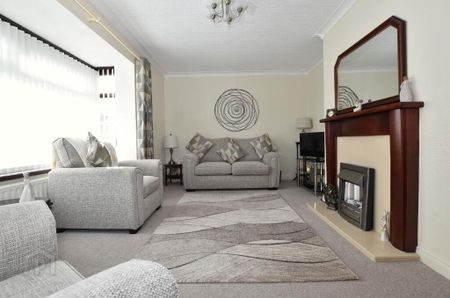 21 Taughrane Heights, Belfast, BT66 7RS - Photo 3