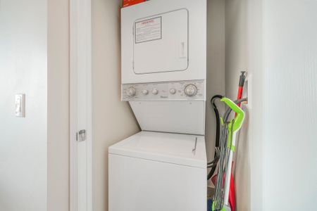 For Lease - 339 Rathburn Road Unit# PH18, Mississauga, Ontario - Photo 5