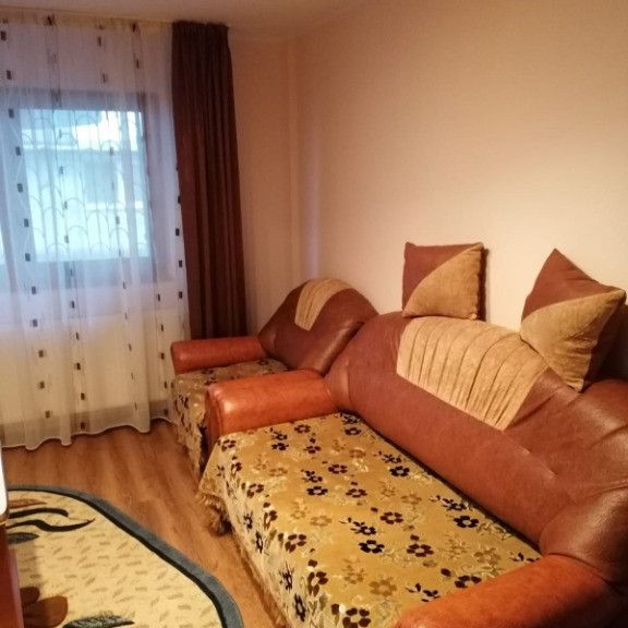 Inchiriere apartament 2 camere zona Sagului - Fotografie 1