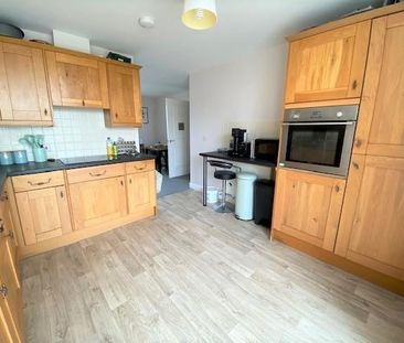 2 bedroom apartment to rent - Photo 6