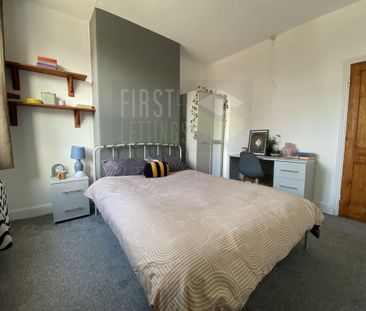 3 bedroom terraced house to rent - Photo 5