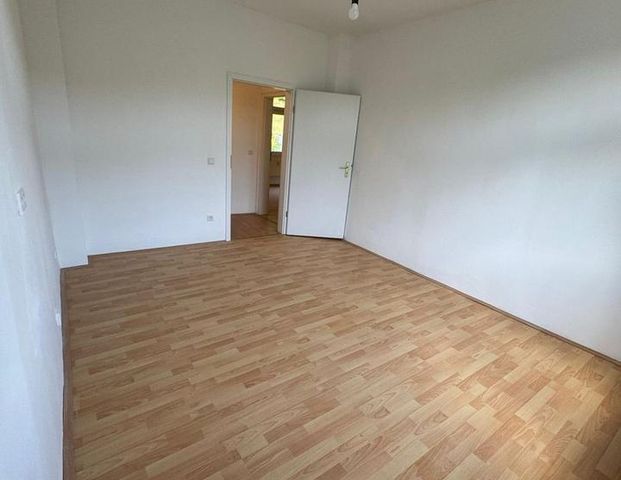 Frisch sanierte 3-Zimmer-Wohnung in ruhiger Lage von Remscheid - Foto 1