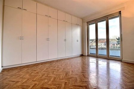 Appartement te huur - Foto 3