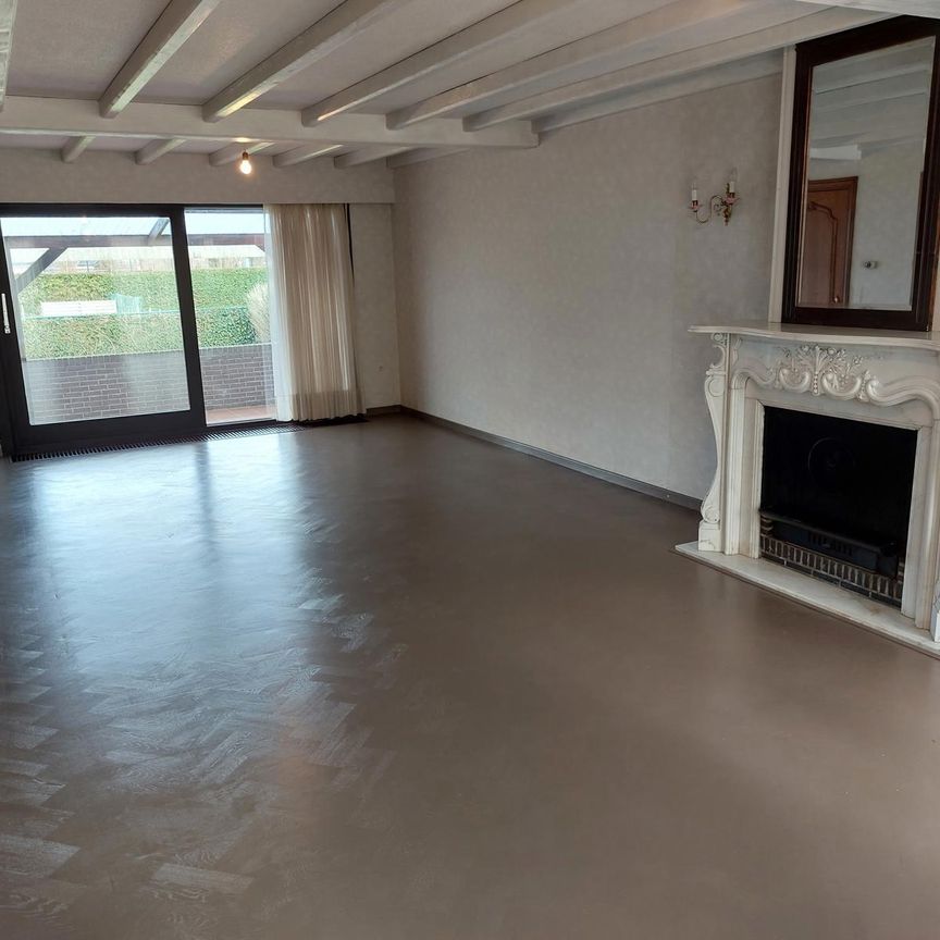 Vrijstaande woning met grote tuin op enkele minuten van centrum Tessenderlo - Foto 1
