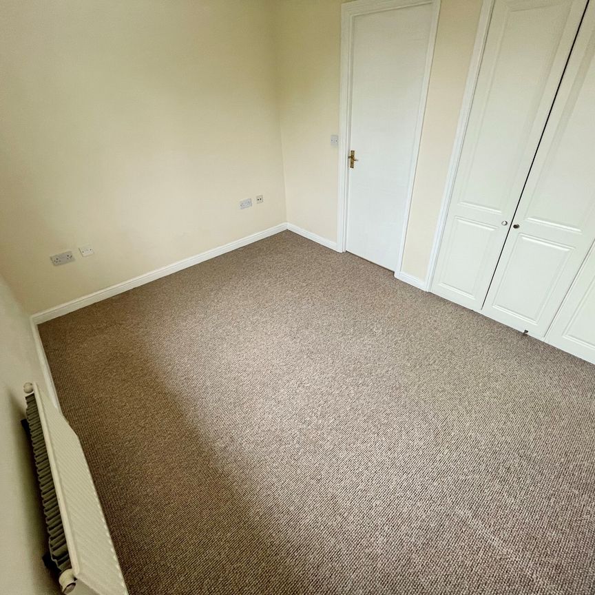 Field Acre Way, Norwich, Long Stratton - Photo 1