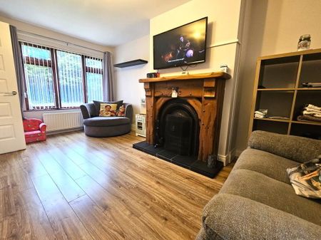 5 The Isles, Antrim, BT41 4JR - Photo 2