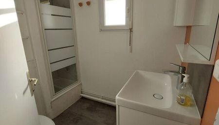 Appartement 2 pièces 27m2 REIMS 600 euros - Photo 5