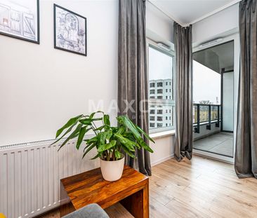 7 min metro duża loggia parking w cenie - Photo 3