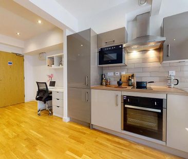 Studio to rent - Photo 3