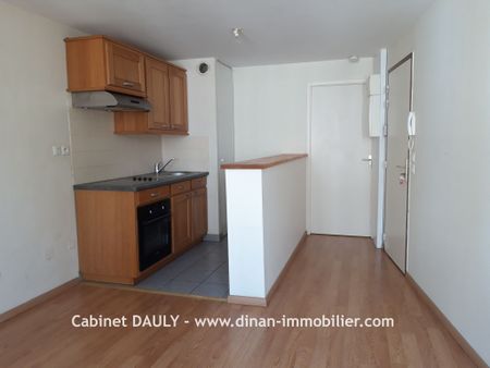 Location Appartement 2 pièces 37m² DINAN 22100 - Photo 3