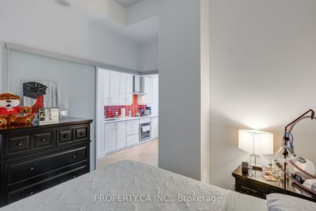 Liv Lofts , #1204 - Photo 3