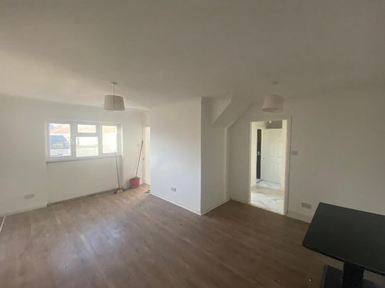 4 bedroom house to rent - Photo 1