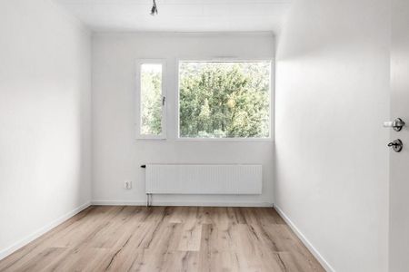 Fjällbruden, Angered - Photo 5