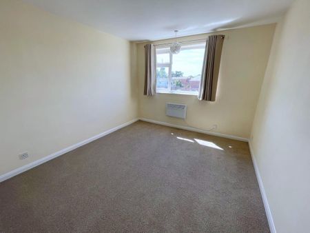 2 bedroom maisonette to rent - Photo 3