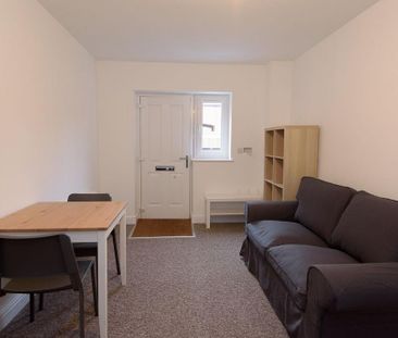 1 bedroom flat to rent - Photo 3