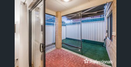 Stylish Rear Villa! - Photo 5