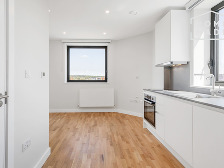 Premier House, HA3 - Photo 5