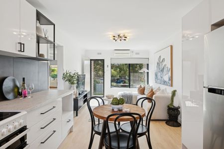 12/60 Stanley Street, Scarborough WA 6019 - Photo 2