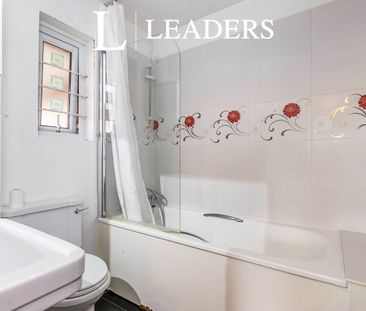 1 bedroom apartment to rent Green Walk, TW12 - Photo 5