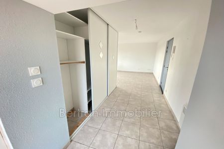 Location Appartement 1 pièce 32m² PERPIGNAN 66000 - Photo 4