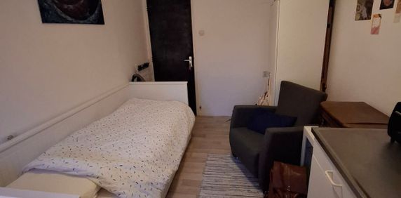 Per direct beschikbaar een leuke studentenkamer op goede locatie in Utrecht-Oost - Foto 2