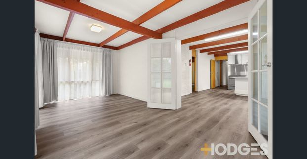 Perfect Location in Beaumaris - Photo 1