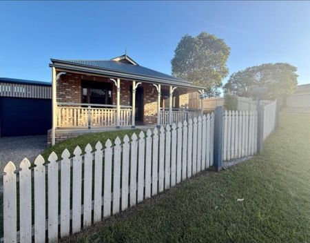 Springfield Lakes - Photo 2