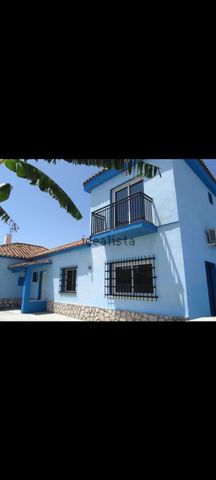 Alquiler de chalet pareado en Calle Dinamarca, 2 - Photo 3