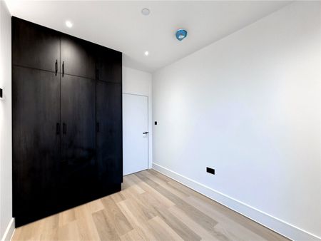 Rye Close, Fleet, Hampshire, GU51 - Photo 5