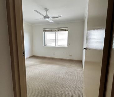 Holland Park West - Photo 6