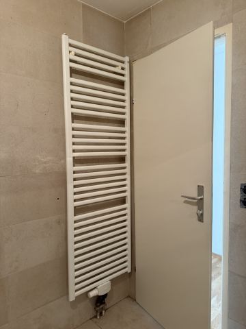 Helle 2-Zimmer Dachgeschosswohnung in Krems-Zentrum - Photo 2