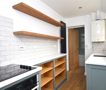 3 bedroom terraced house to rent - Photo 6