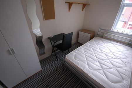 5 bedroom house to rent - Photo 4