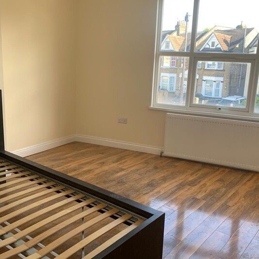 Flat A 17 Woodville Road - Photo 1