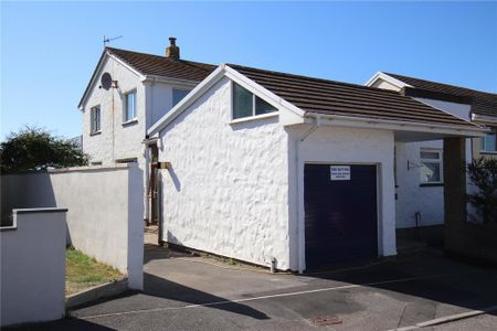 5 bedroom detached house to rent - Photo 2