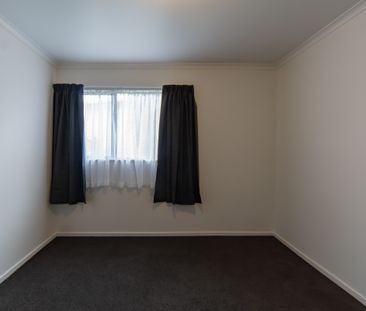 One Bedroom Unit - Photo 4