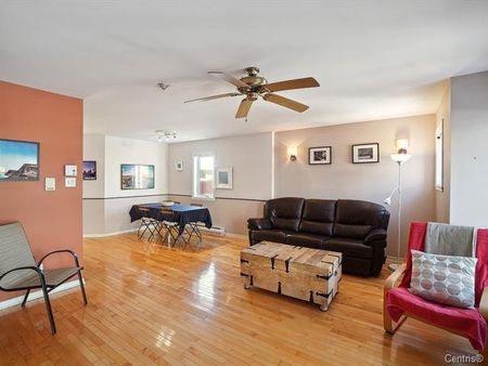 Appartement à louer - Photo 2