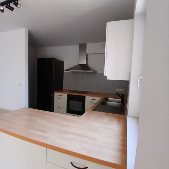 Appartement te huur - Photo 1